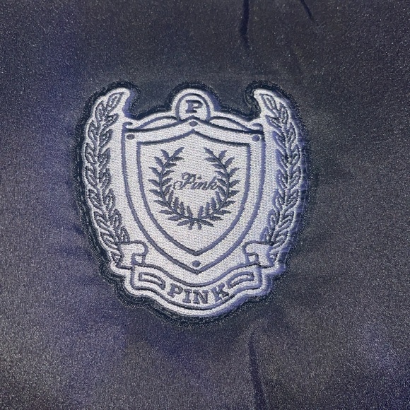 PINK Victoria’s Secret NEW nylon puffer quilted Tote Bag NWOT - Picture 2 of 10